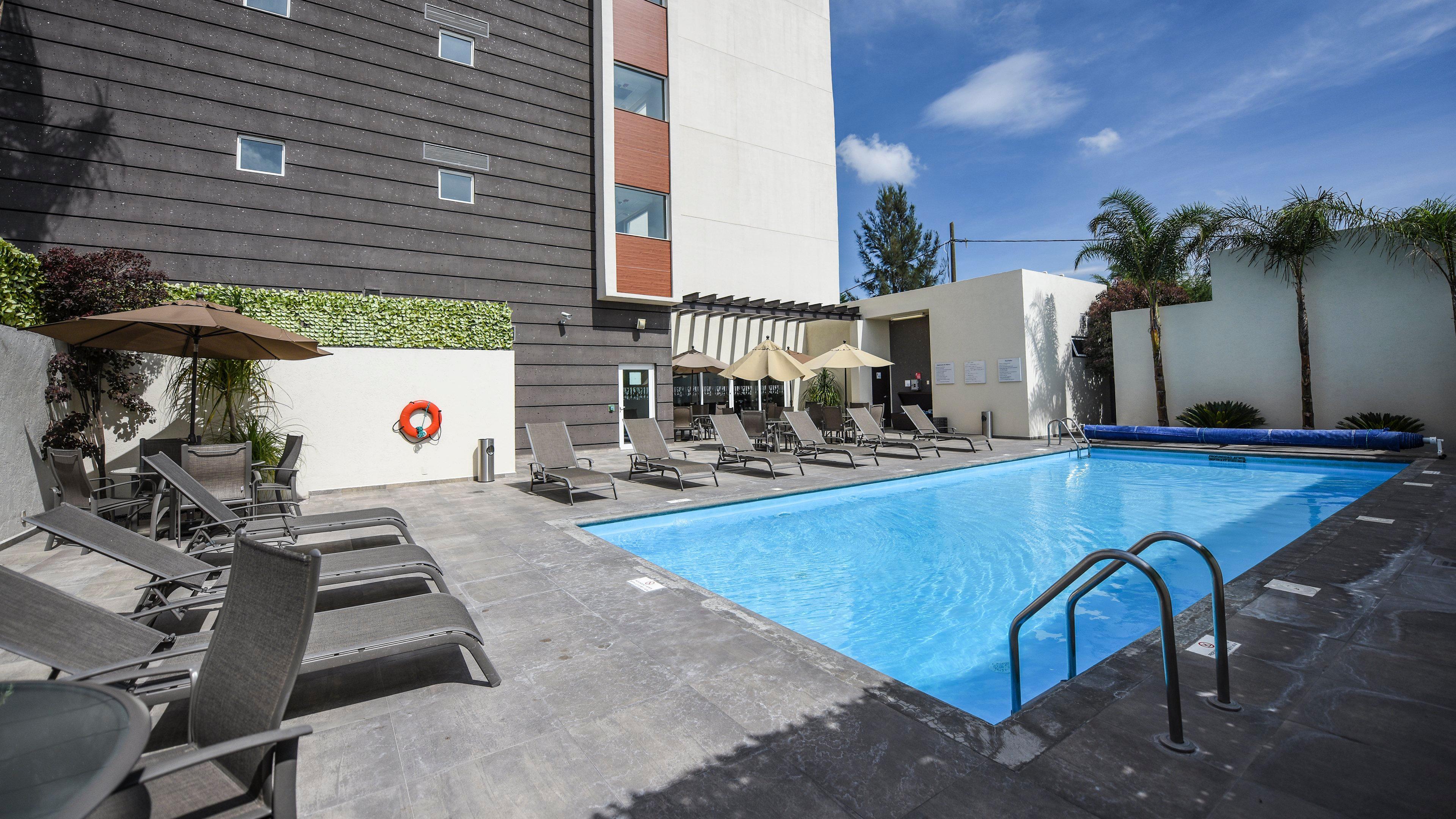 Holiday Inn Express And Suites Celaya By Ihg Exteriör bild