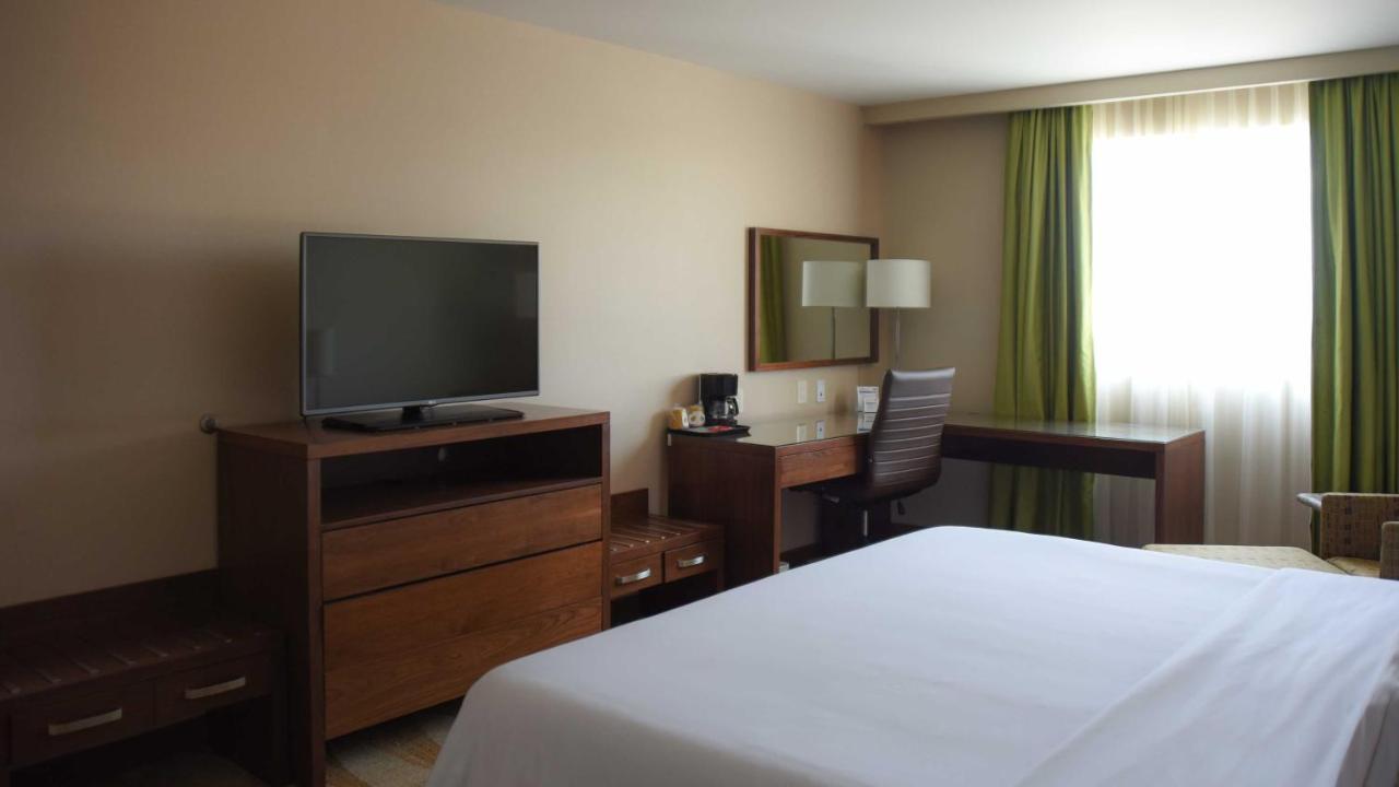 Holiday Inn Express And Suites Celaya By Ihg Exteriör bild