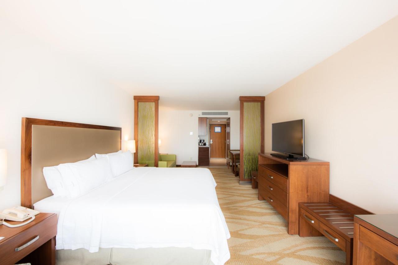 Holiday Inn Express And Suites Celaya By Ihg Exteriör bild