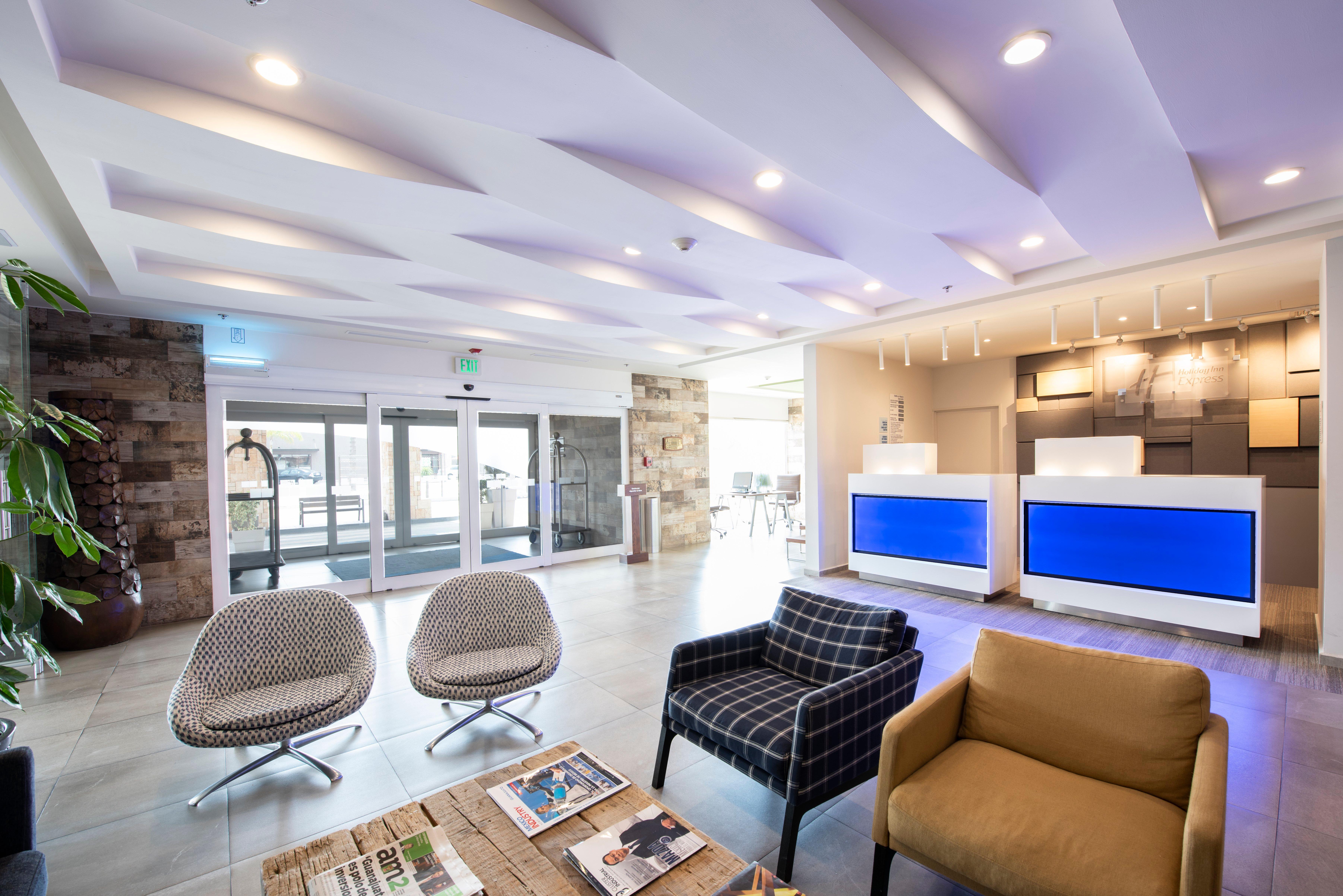 Holiday Inn Express And Suites Celaya By Ihg Exteriör bild