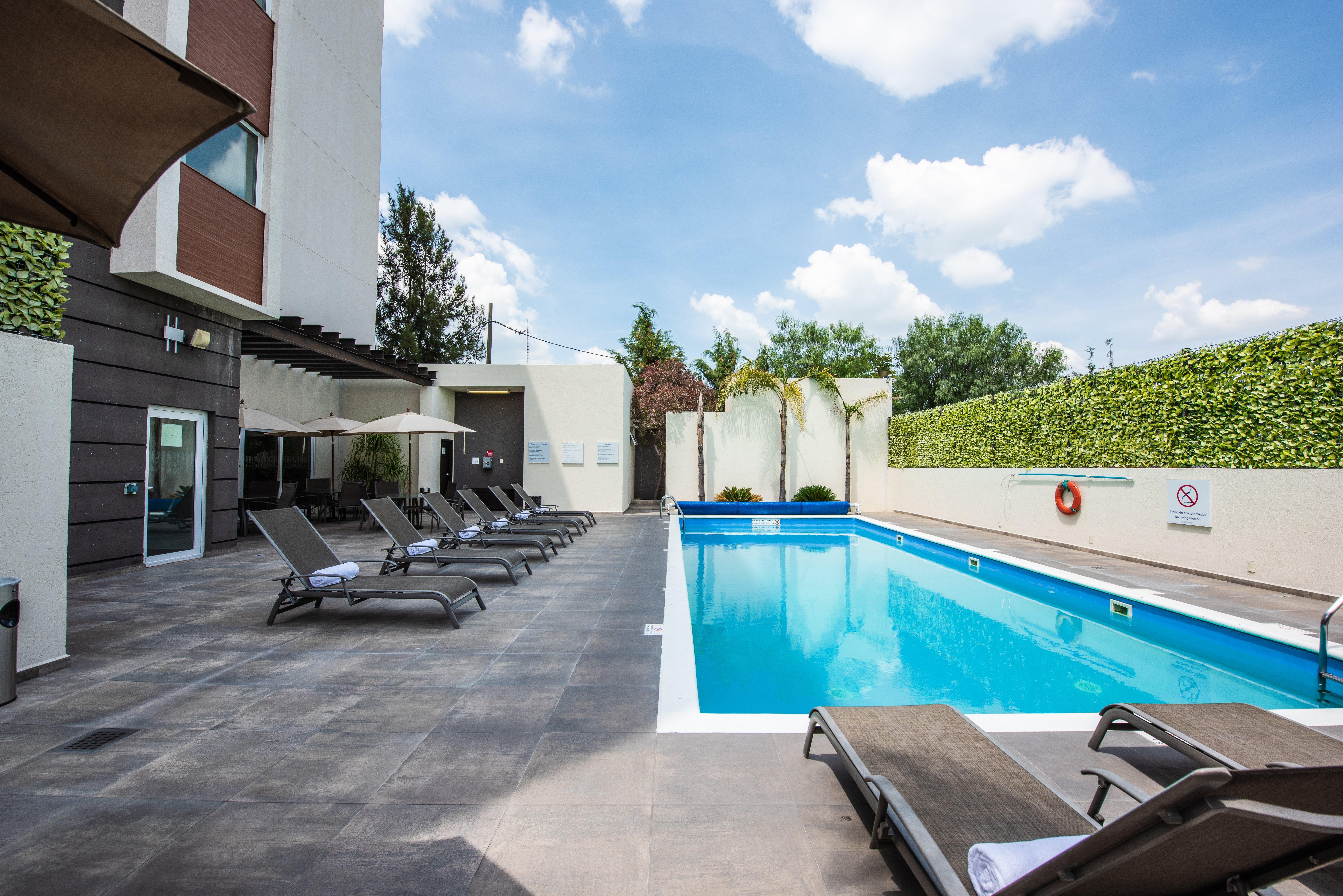 Holiday Inn Express And Suites Celaya By Ihg Exteriör bild