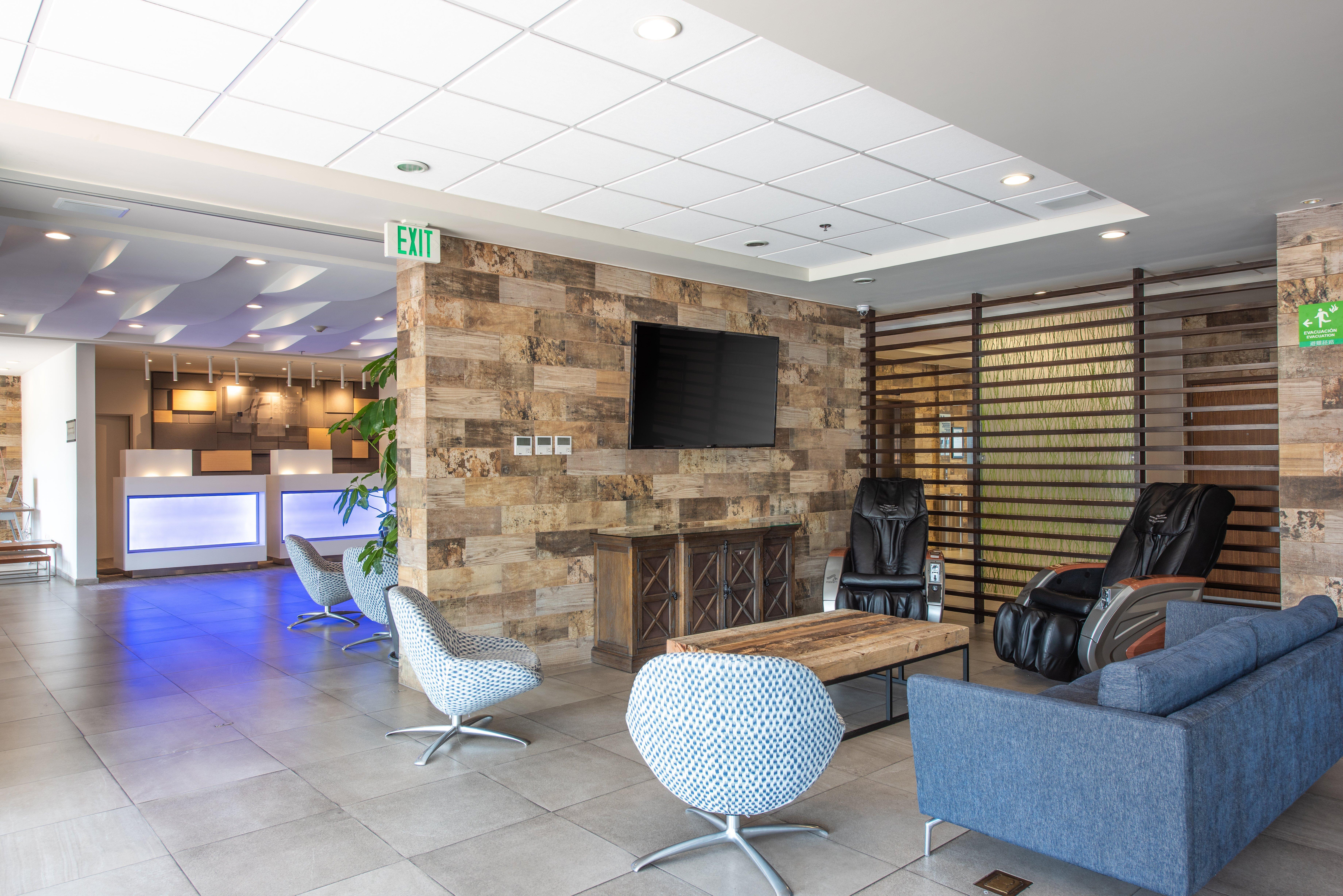 Holiday Inn Express And Suites Celaya By Ihg Exteriör bild